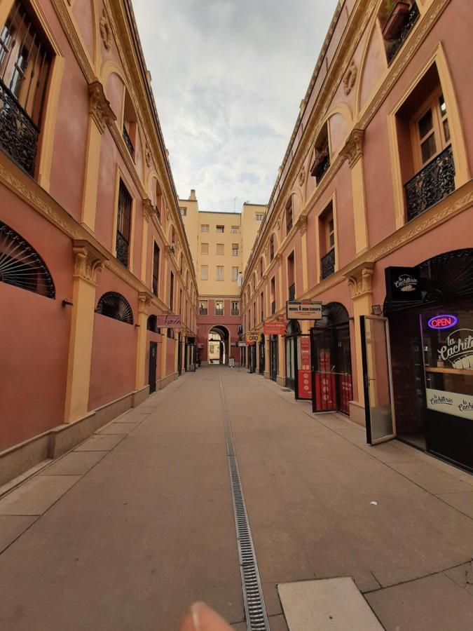 Ch Lumiere Hotel Madrid Exterior photo